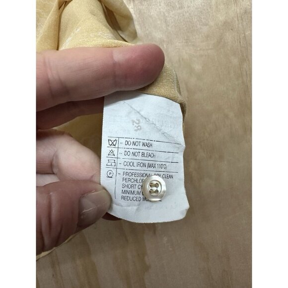 Vintage Giorgio Armani Blouse 1980s Italy Silk Sz 4 38 Buttery Yellow Short Slv - Picture 3 of 8